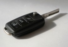 Warnung vor Betrug: Wenn der Autokauf zur Gaunerei statt Schnäppchen wird - copyright: pixabay.com