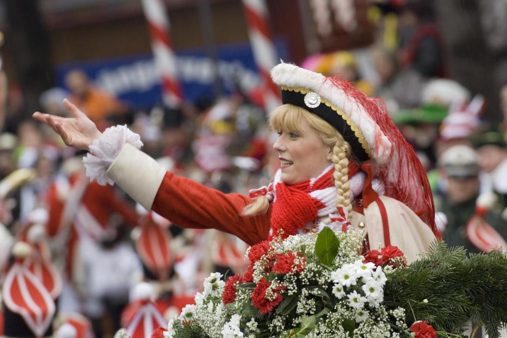 Das Highlight an Karneval: Der Rosenmontagszug - copyright: KölnTourismus GmbH