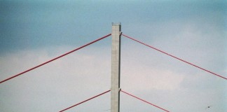 Der Neubau der Leverkusener Autobahnbrücke wird sich noch über Jahre hinziehen - copryight: alipictures / pixelio.de