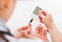 Diabetiker haben mit Risiken verschiedener Folgeerkrankungen zu kämpfen, auch ein erhöhtes Krebsrisiko ist nicht auszuschließen. Bild: © Andrey_Popov | Shutterstock.com