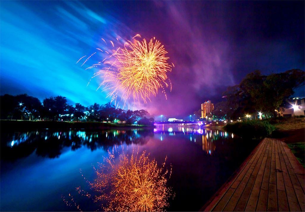 Es gibt zahlreiche Orte, von wo man aus das Kölner Feuerwerk sehr gut sehen kann. copyright: pixabay.com