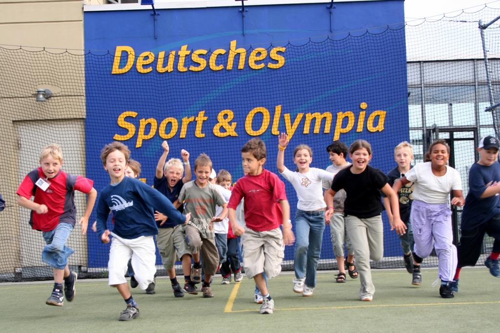 Die über 3.000 angemeldeten Kinder und Jugendlichen erwartet eine Erlebniswelt mit zahlreichen Sportarten und Sportstars copyright: Deutsches Sport & Olympia Museum