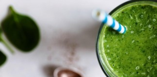 Heilsames Nitrat: Gemüsesaft aus Rucola und Spinat fördert Zahngesundheit copyright: pixabay.com