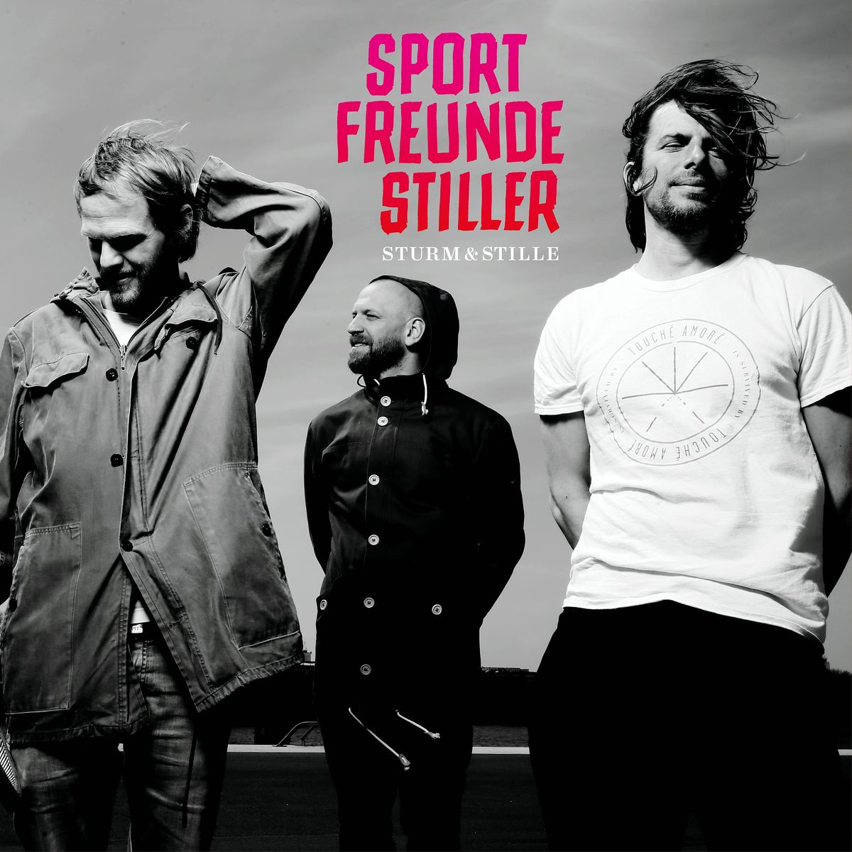 "Sturm & Stille" heißt das neue Album der Sportfreunde Stiller und wird am 07. Oktober 2016 bei Vertigo Berlin/Universal Music veröffentlicht.
