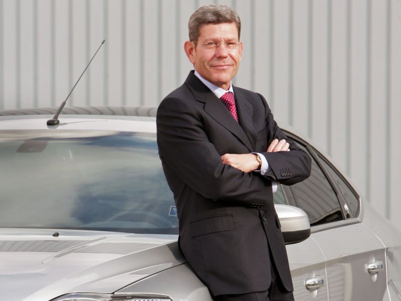Bernhard Mattes (60) hatte das Amt als Vorstandsvorsitzender der Ford-Werke AG am 12. September 2002 übernommen, seit der Umfirmierung zur GmbH ist er Vorsitzender der Geschäftsführung. Bereits seit Juli 1999 war er als Vorstand Marketing und Verkauf und als stellvertretender Vorstandsvorsitzender für Ford tätig. - copyright: CityNEWS