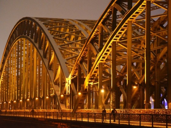 Kölns Hohenzollernbrücke in der Vorreiterrolle copyright: pixabay.com