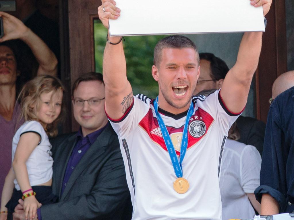 Poldi geht nach Asien: Jetzt auf einmal doch - Lukas Podolski wechselt im Sommer nach Japan - copyright: CityNEWS / Alex Weis