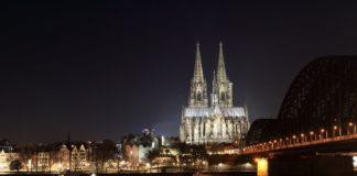 Köln, eine Stadt voller Sehenswürdigkeiten, Karneval und Kölsch - copyright: pixabay.com