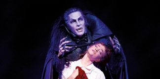 Tanz der Vampire - copyright: Stage Entertainment