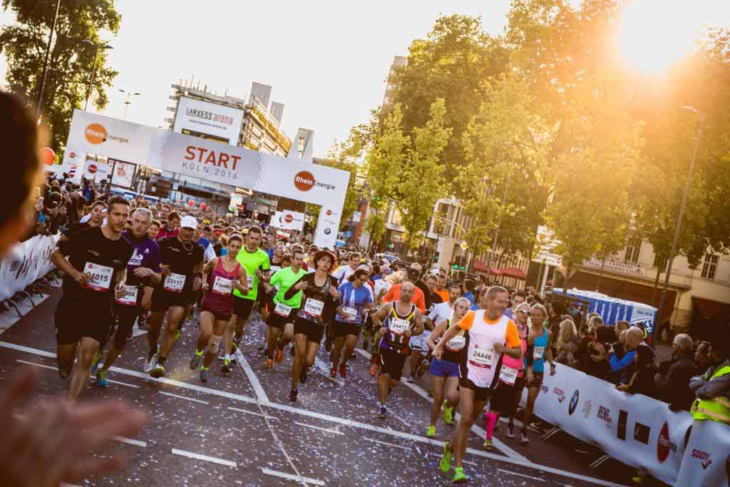 Start des Köln Marathon 2017 ist in Deutz - copyright: Köln Marathon / Jan Drexler