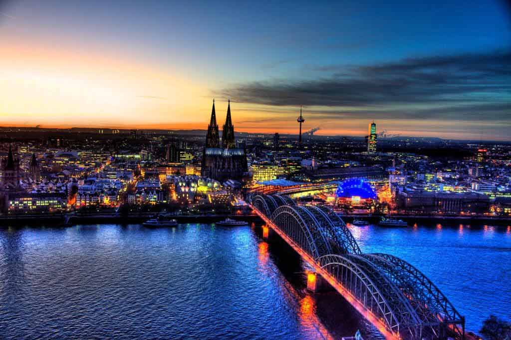 Den Spitzenplatz unter den nordrhein-westfälischen Reisegebieten belegt abermals der Tourismus-Magnet Köln und der Rhein-Erft-Kreis. copyright: pixabay.com