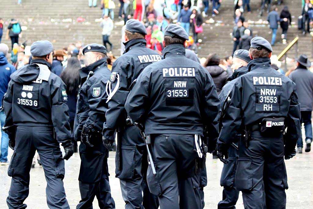Die Polizei will für Sicherheit und Ordnung an Silvester in Köln sorgen. copyright: CityNEWS / Thomas Pera
