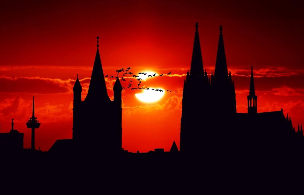 Licht aus für den Klimaschutz: Stadt Köln nimmt an Earth Hour 2019 copyright: pixabay.com