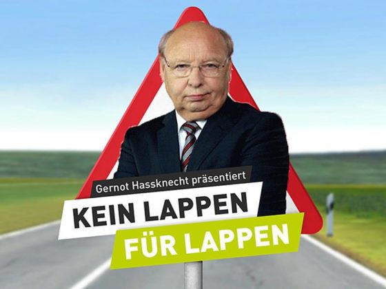 Berufscholeriker Gernot Hassknecht, wird für die Verkehrssicherheitskampagne "Runter vom Gas" zum härtesten Fahrprüfer Deutschlands. copyright: Runter vom Gas