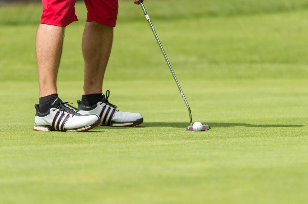 Aber was trägt man beim Golfen? copyright: pixabay.com