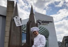 Kölner Dom wird zum Kunst-Skulpturen-Objekt copyright: Schokoladenmuseum Köln