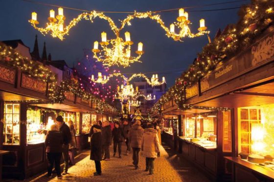 Der Weihnachtsmarkt in der Kölner Altstadt: Handwerk erleben und Leckereien genießen copyright: Heinzels Wintermärchen Köln