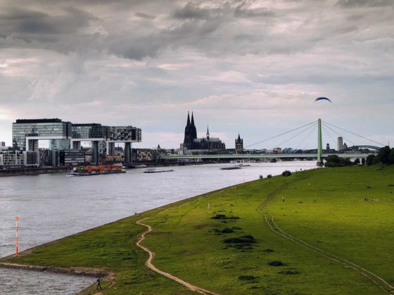 Linksrheinisch oder rechtsrheinisch: Wenn Wohnen in Köln zur Glaubensfrage wird copyright: ixabay.com