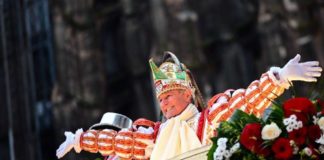 Prinz Christian II. feierte mit tausenden Jecken beim Kölner Rosenmontagszug 2020. copyright: Festkomitee Kölner Karneval