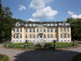 Das Museum Morsbroich in Leverkusen zeigt eine Sonderausstellung zum Künstler Josph Beuys.